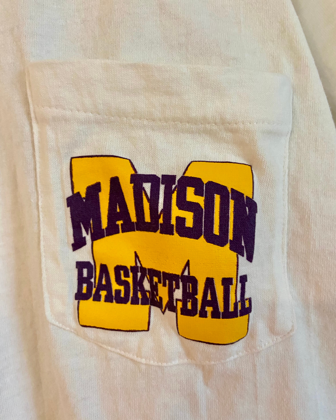 Vintage 90's Madison Basketball White Single-Stitch Pocket T-Shirt