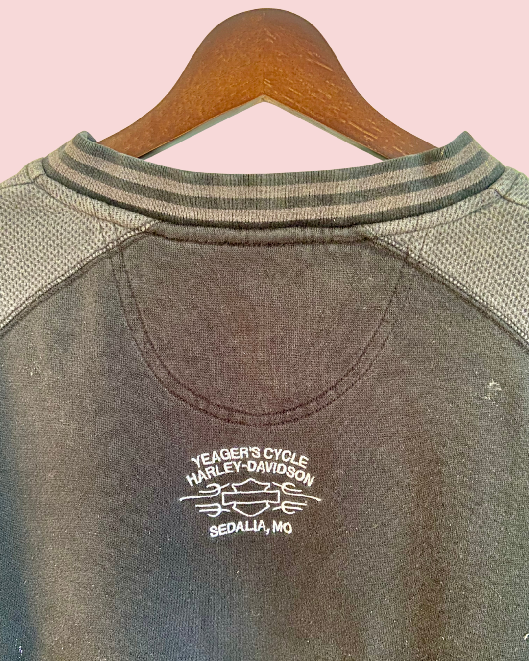 Distressed and Weathered Harley Davidson Yeager's Cycle Sedalia Missouri Sweatshirt